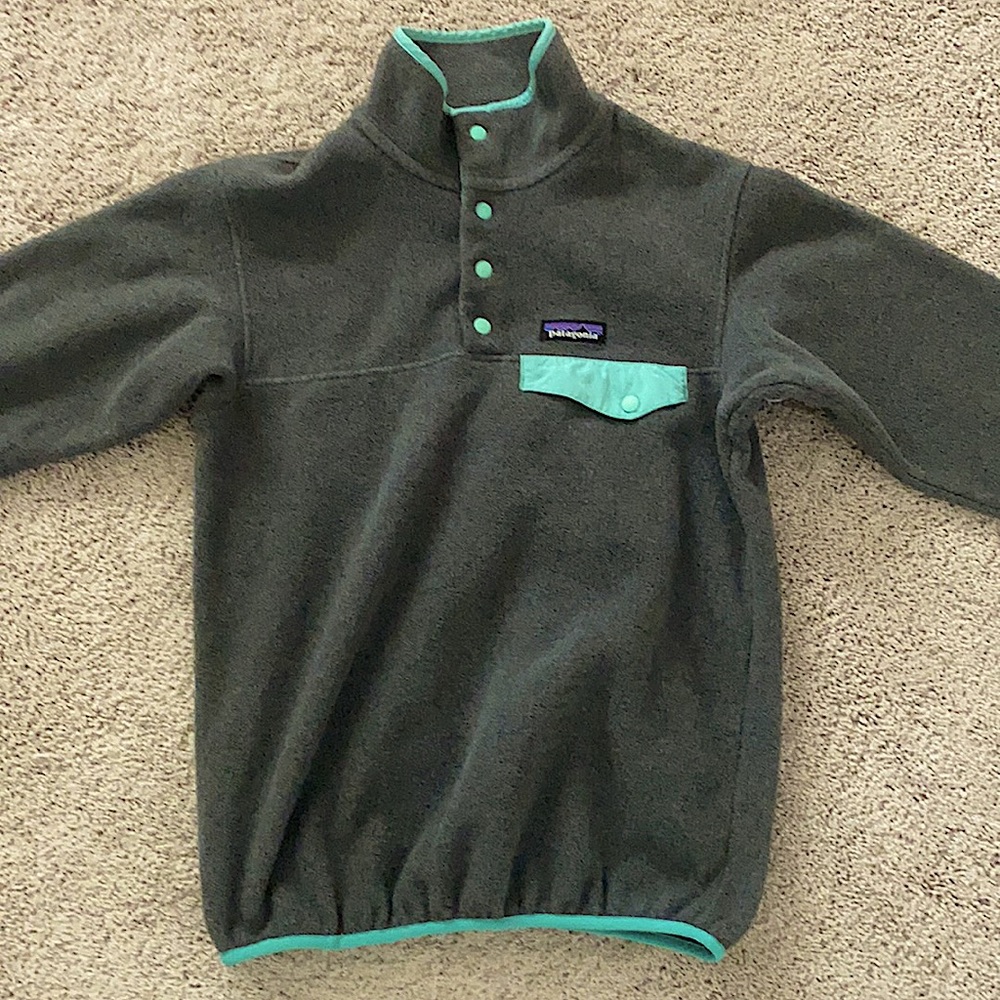 women’s Patagonia synchilla pullover fleece